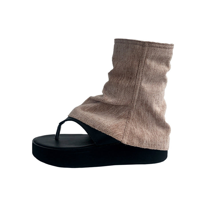 Dame ankel-sandaler med moderigtigt plisseret design og komfortabelt fodseng Stilla