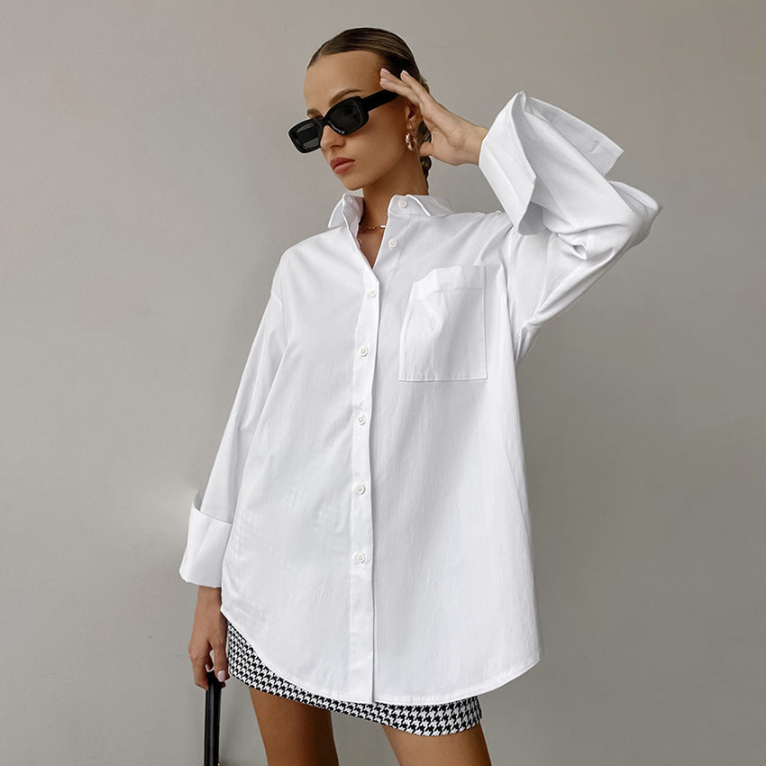 Dame Oversized Skjorte med praktiske knapper og moderne snit Stilla