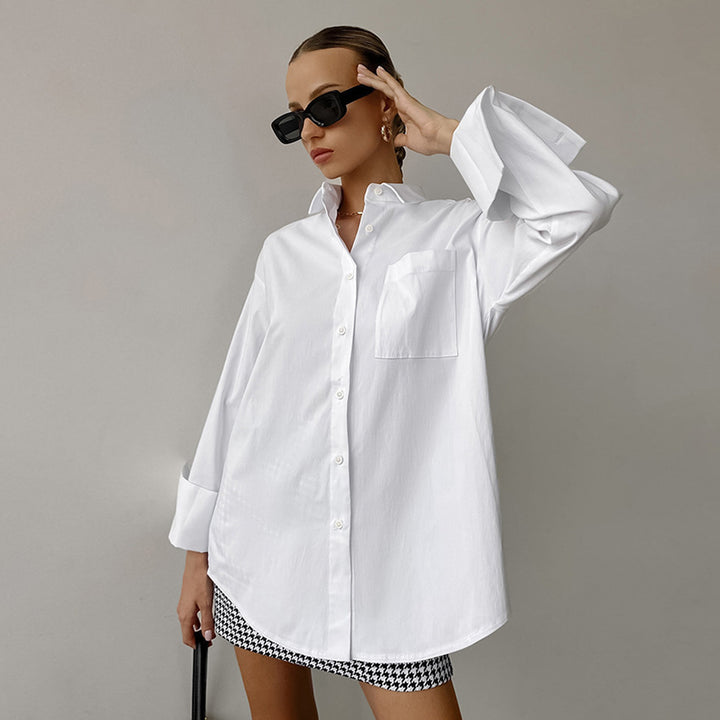 Dame Oversized Skjorte med praktiske knapper og moderne snit Stilla