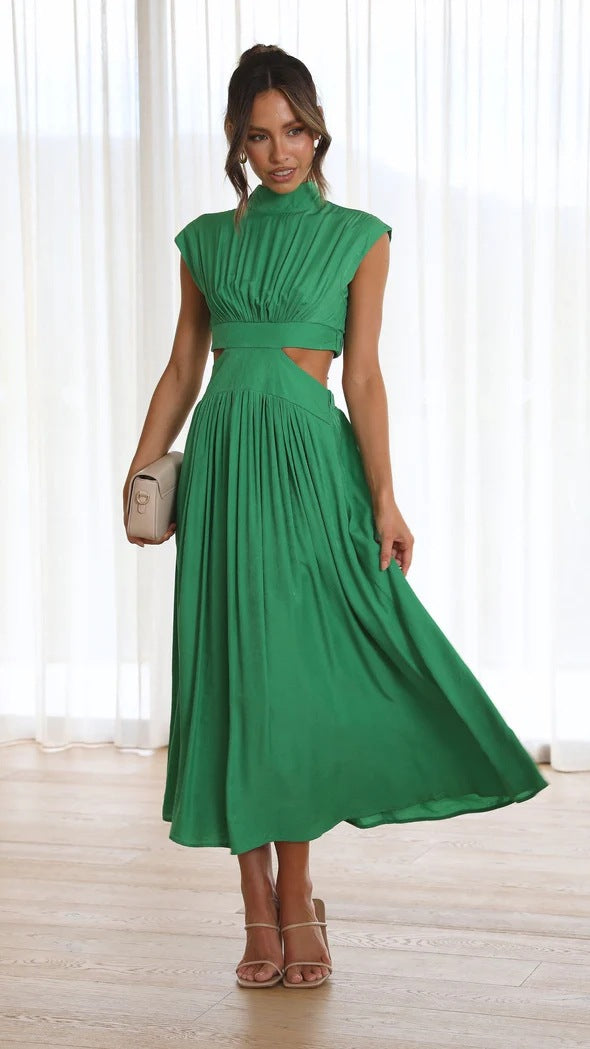 Dame maxikjole med elegant cut-out og plisserede detaljer Stilla