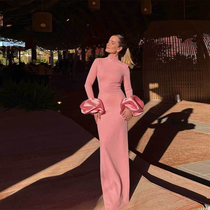 Femme Elegante Maxikjole med iøjnefaldende puffærmer Stilla