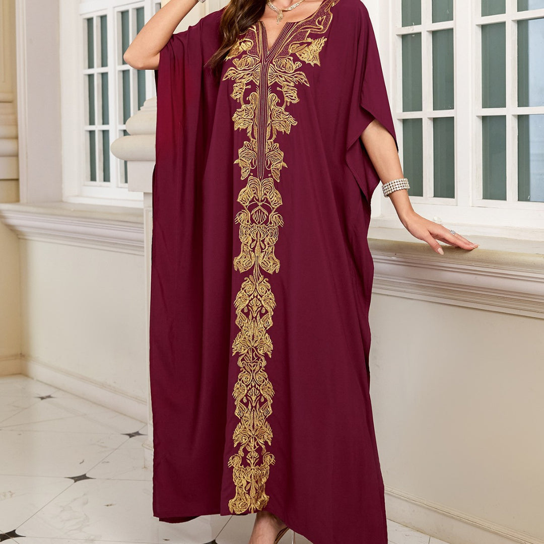 Dame Kaftan med eksklusivt gyldent broderi og elegant snit Stilla