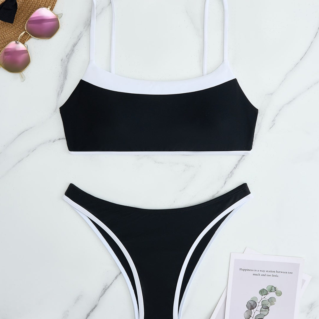 Dame bikini sæt med kontrastdesign og justerbare stropper Skovae