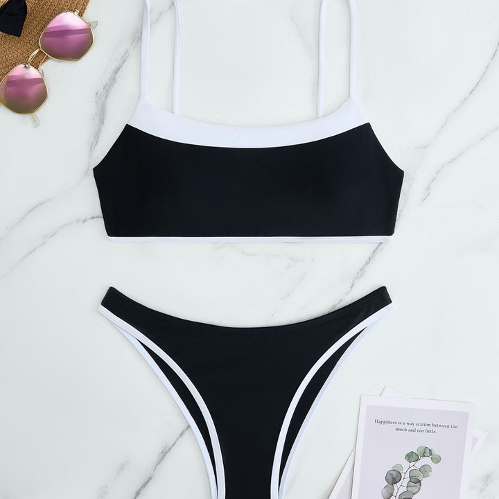 Dame bikini sæt med kontrastdesign og justerbare stropper Skovae