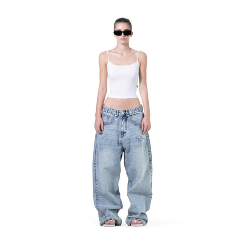Dame løse denim-jeans med stilfuldt broderidesign Skovae