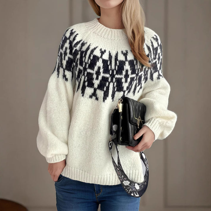 Kvinders behagelige sweater med moderne norsk mønster Stilla