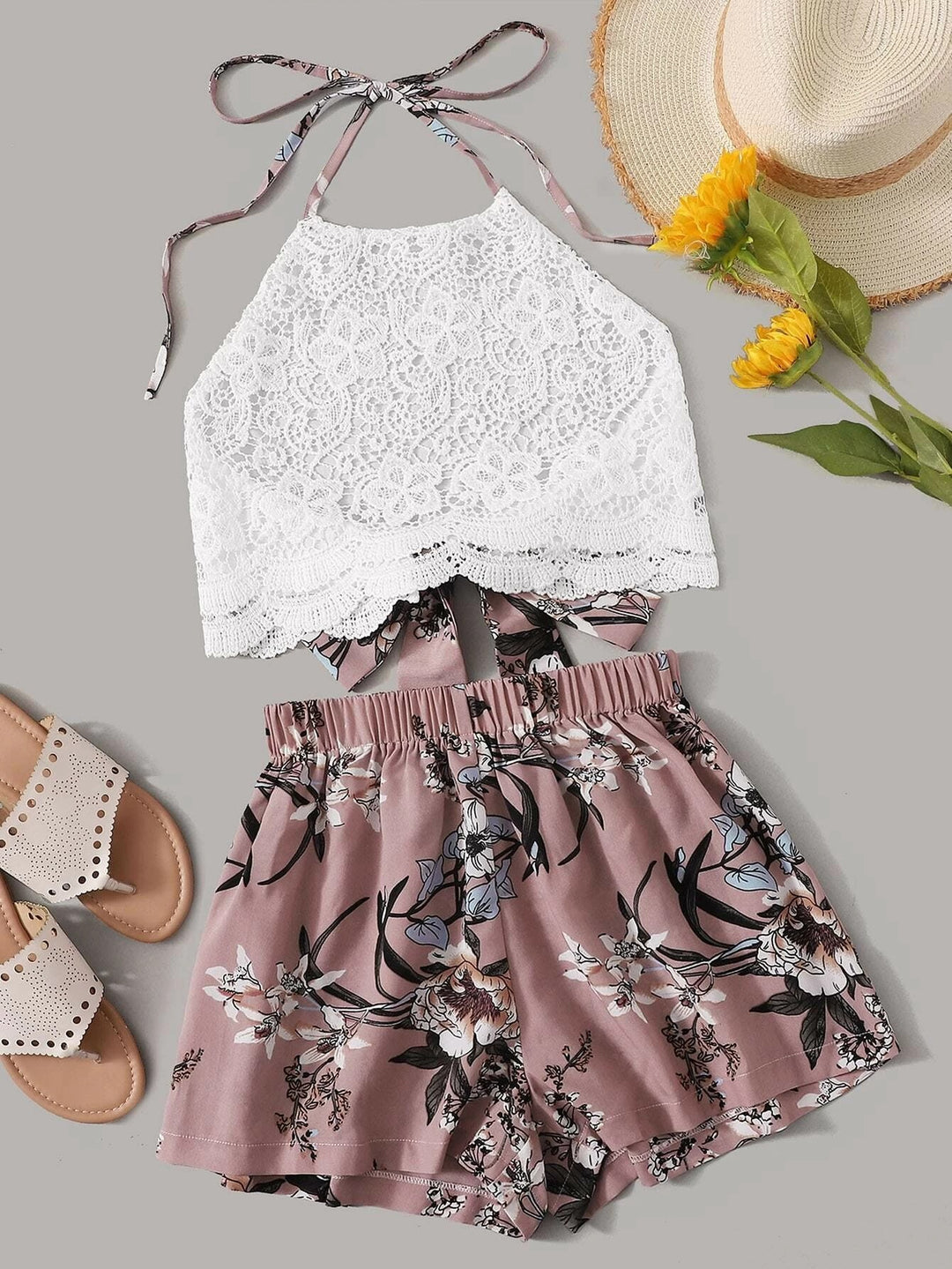 Dame sommerligt sæt med spidstop og blomster shorts Stilla