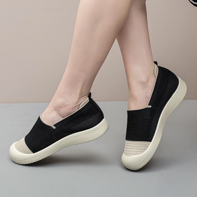 Dame Slip-On Sneakers med elastisk overdel og skridsikker sål Stilla