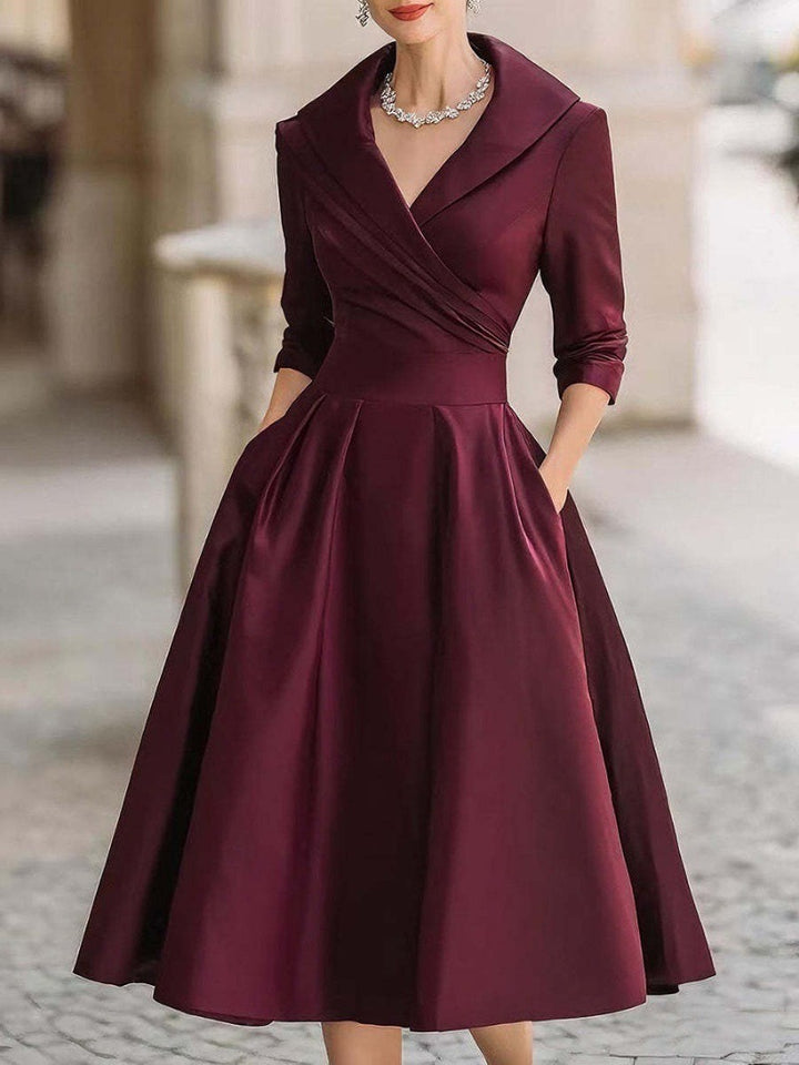 Kvinder elegant omslag kjole med peplum og praktiske lommer Stilla