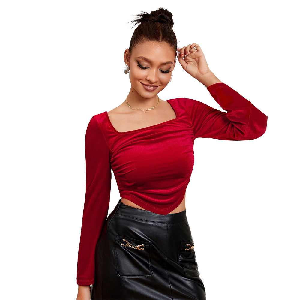 Kvindernes crop top med elegante pufærmer og asymmetrisk flæsedesign Stilla