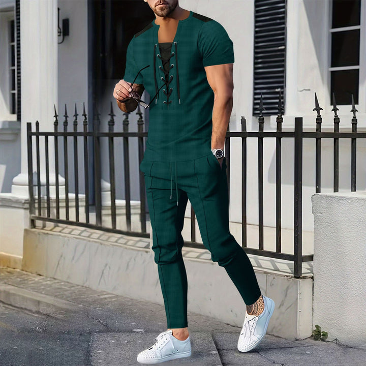 Herrer afslappet Lace-Up T-Shirt med moderne snit og kropsnær pasform Stilla