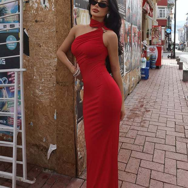 Femme asymmetrisk rynket aftenkjole Stilla