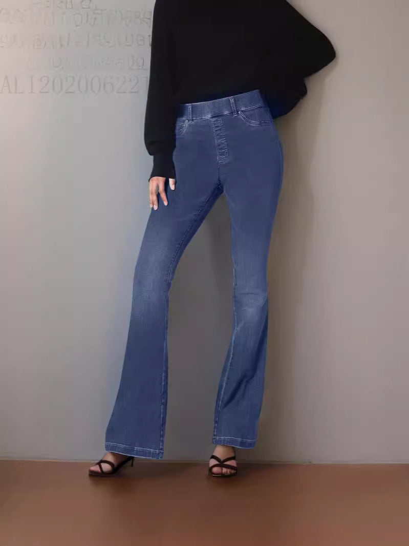 Damer High-Waist Flared Jeans med formschoen silhuet Stilla