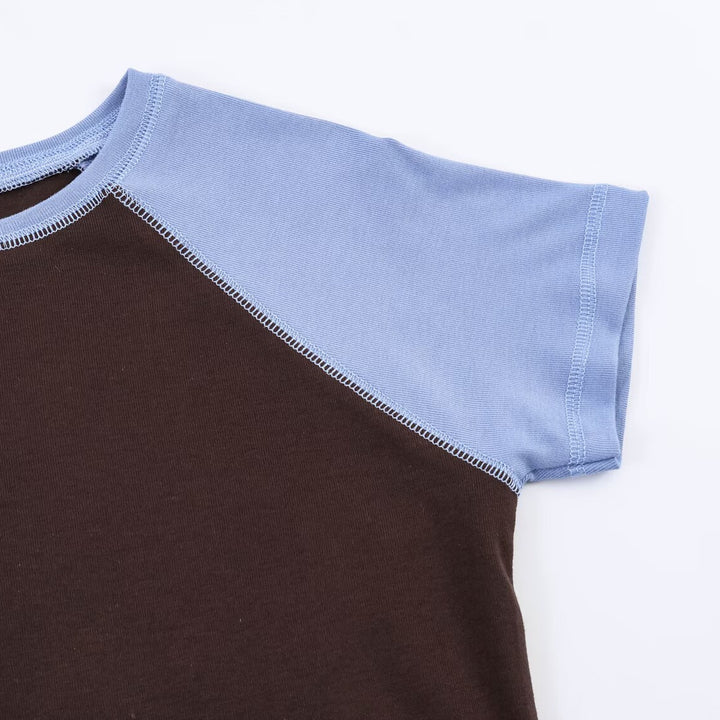 Dame Sporty T-shirt med kontrastærmer og afslappet snit Skovae