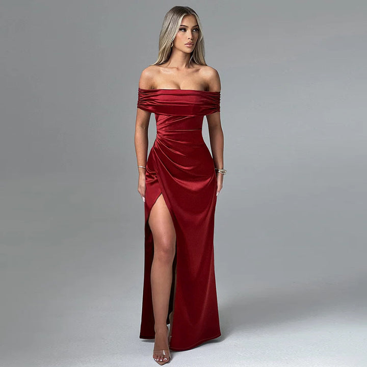 Dame off-shoulder maxikjole med elegant drapering og tætsiddende snit Skovae