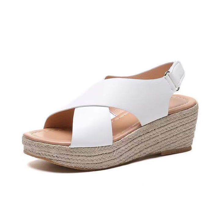 Dame Plateau Sandaler med krydsformede remme Stilla