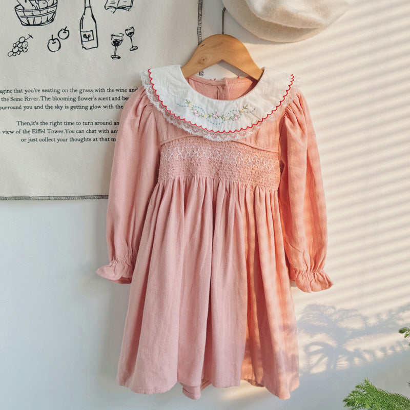 Pige Smock-bomuldsdress med broderet Peter-Pan-krave Stilla