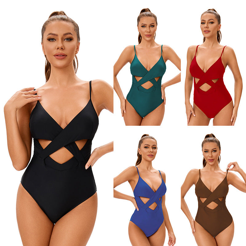 Dame Én-delt Badedragt med raffineret Cut-Out-design og justerbare stropper Stilla
