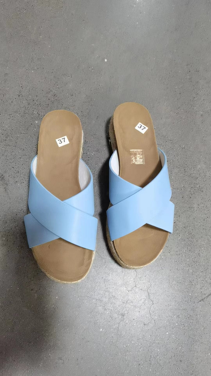 Dame Plateau-sandaler med krydset rem og behagelig jute-sål Stilla