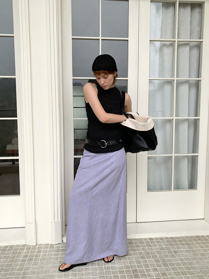 Dame elegant top med smocket look og feminine detaljer Stilla