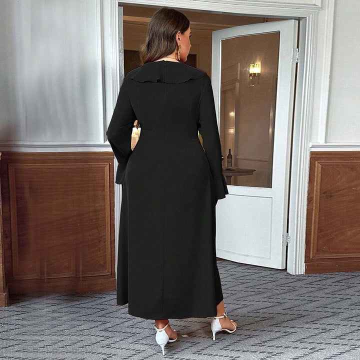 Dame elegant Maxikjole med flæser og dyb V-udskæring Stilla