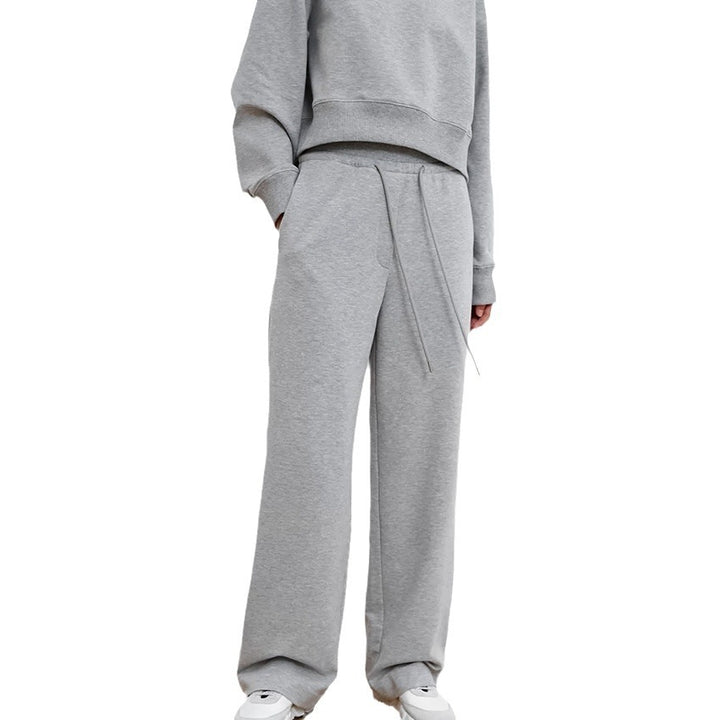 Dame afslappet sæt bestående af cropped sweatshirt og løse joggebukser Stilla