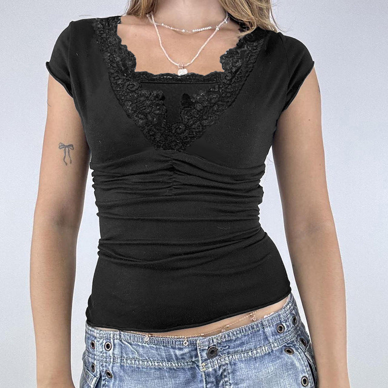 Dame elegant spids top med ruched design og V-hals Skovae