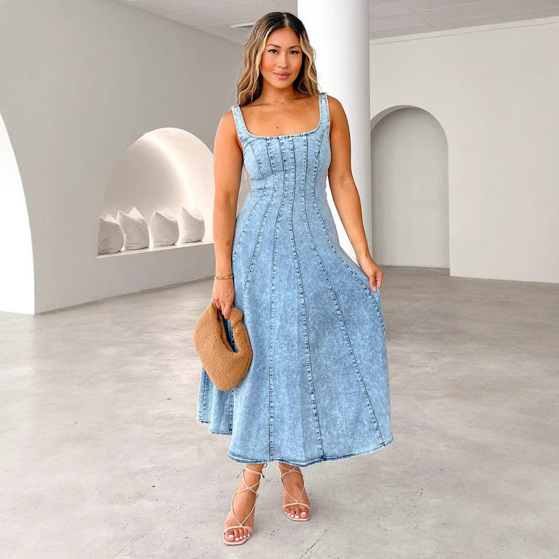Dame Tailored Denim Kjole med svingende Nederdel og smalle Stropper Stilla