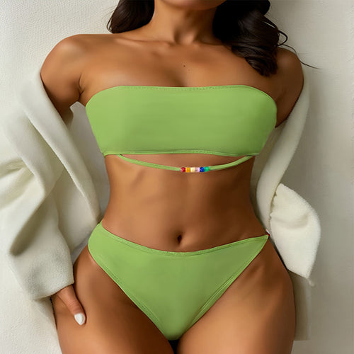 Dame bandeau-bikini-sæt med justerbart design og farverige detaljer Stilla