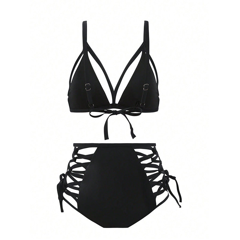 Dame bikini sæt med raffinerede cut-out detaljer og justerbare stropper Stilla