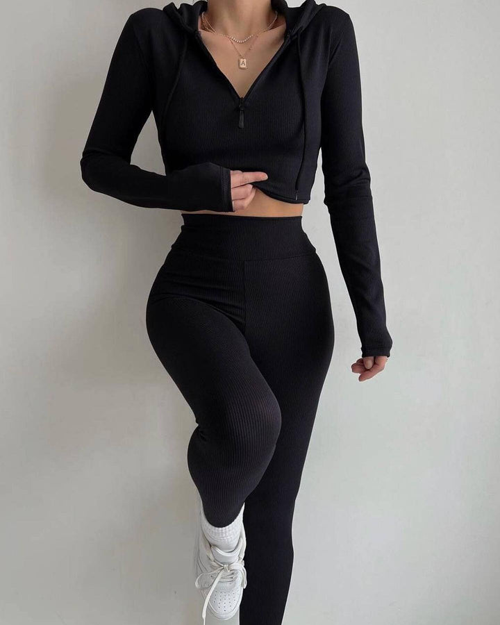Dame sporty tight-look overall med lynlås og åndbare egenskaber Skovae