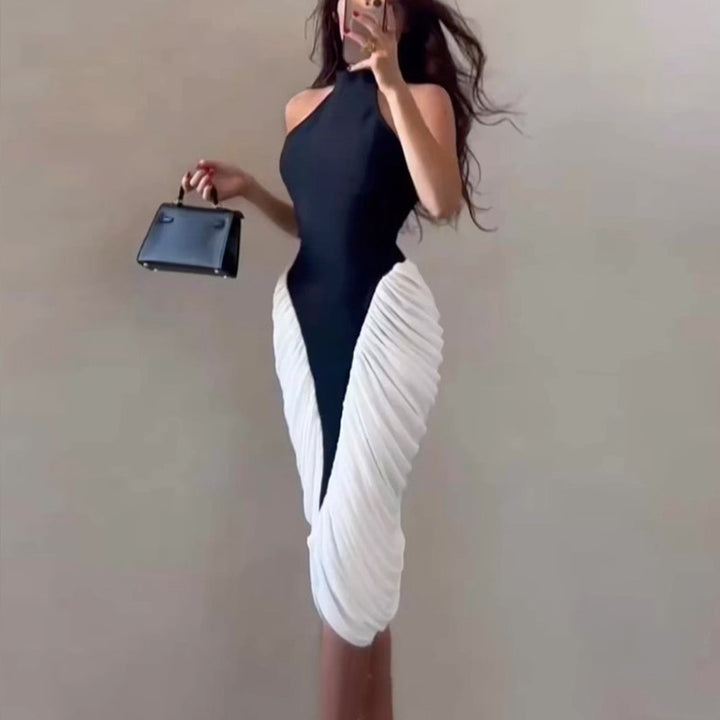 Dame figursyet midi-kjole med asymmetrisk design Skovae