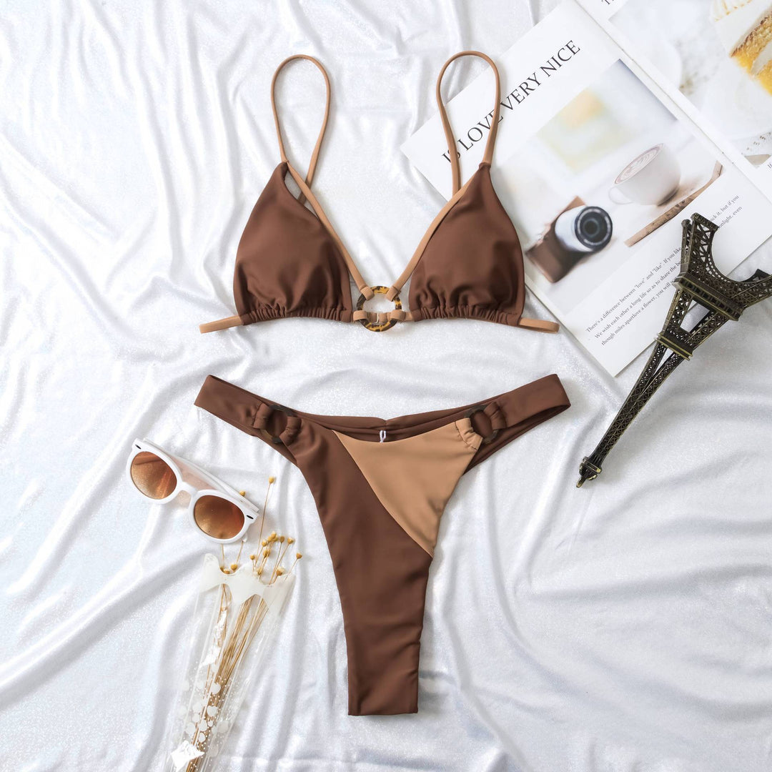 Dame Triangle-Bikini med moderigtige ringdetaljer Skovae