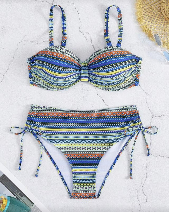 Dame Bikini-sæt med modigt vikle-detalje og justerbar talje Skovae