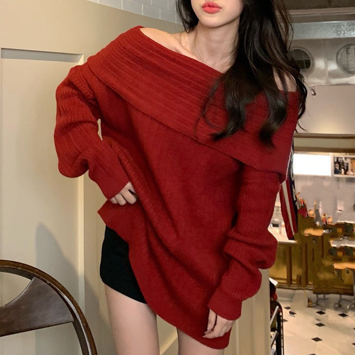Kvinders off-shoulder sweater lavet af struktureret strikmateriale Stilla