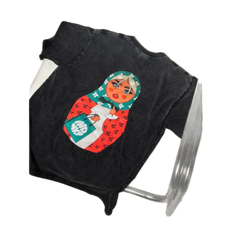 Dame T-shirt med kunstnerisk Matroschka-design og afslappet pasform Stilla