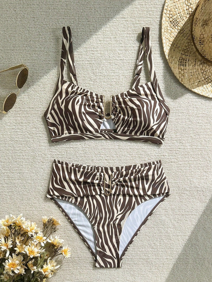 Dame Sporty bikini med blomsterdesign og metalaccenter Skovae