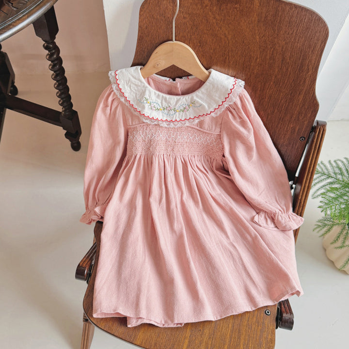 Pige Smock-bomuldsdress med broderet Peter-Pan-krave Stilla