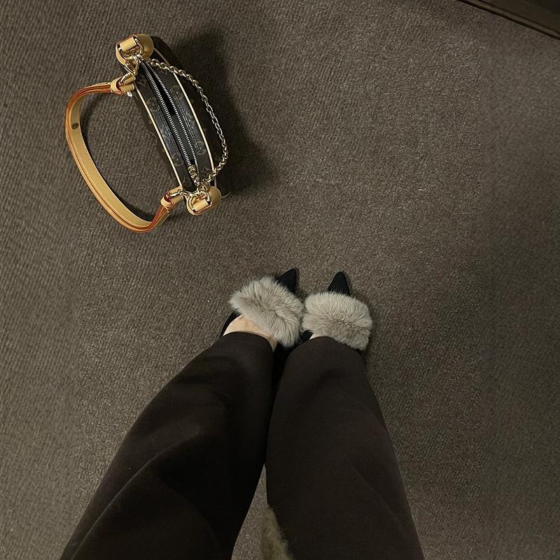 Kvinder Elegante Kunstpels Pyntede Mules Stilla