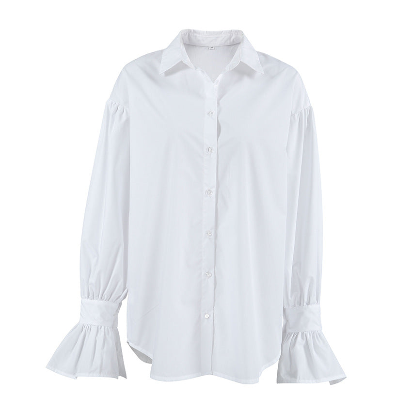 Damebluse med voluminøse ærmer og elegant krave Stilla