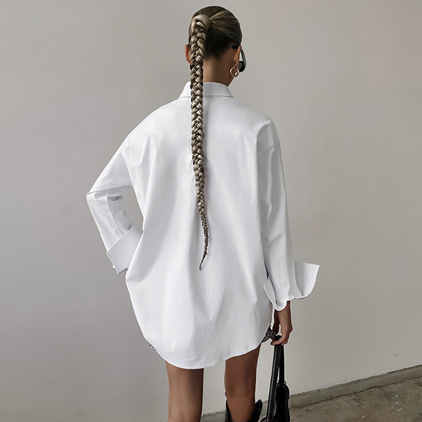 Dame Oversized Skjorte med praktiske knapper og moderne snit Stilla