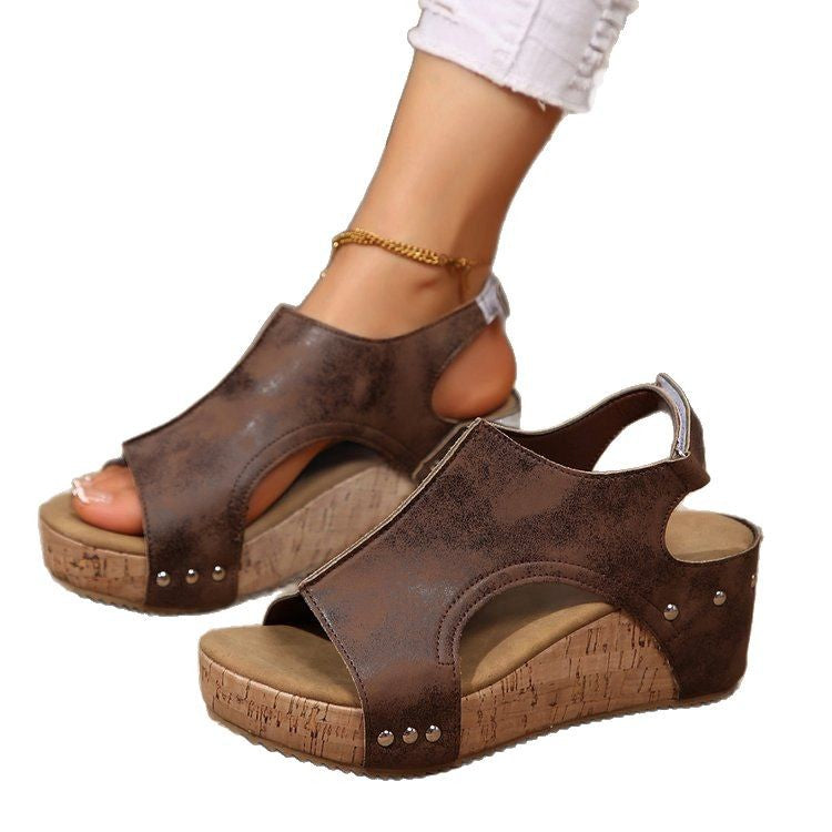 Dame Plateau sandaler med elegant kork hæl og åben tå område Stilla