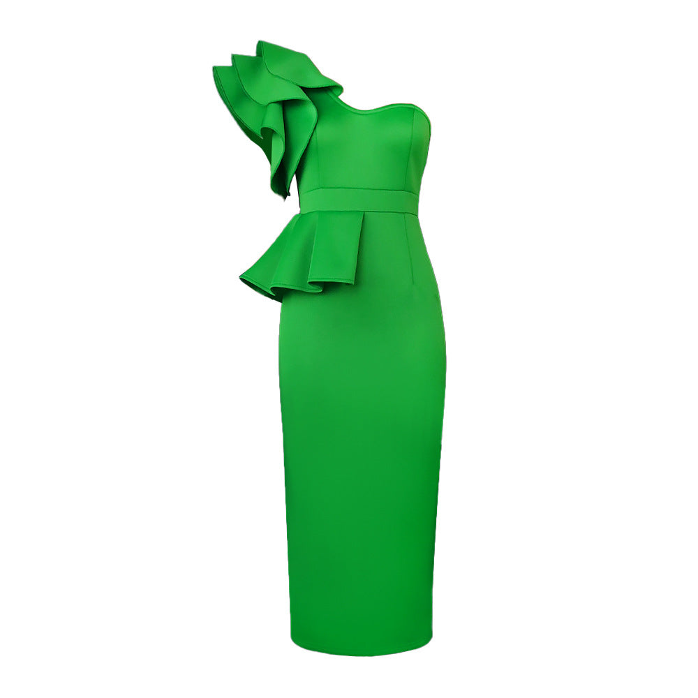 Damer Elegant One-Shoulder Kjole med voluminøst Ruffle Detalje Skovae