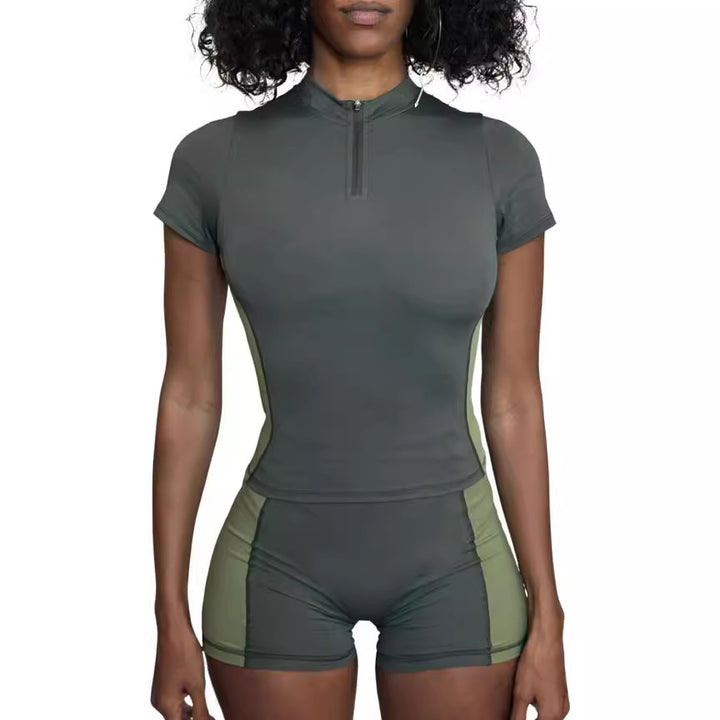 Dame sporty sæt med kort top og shorts Skovae
