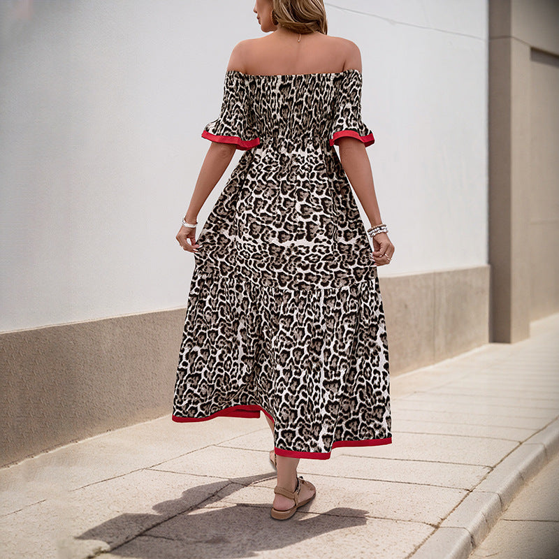 Dame Off-Shoulder Maxikjole med dyreprint og flæsedetaljer Stilla