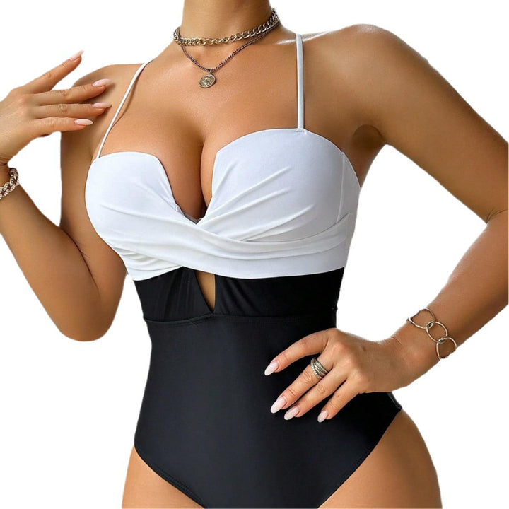 Dame elegant monokini med moderne farveblok Skovae