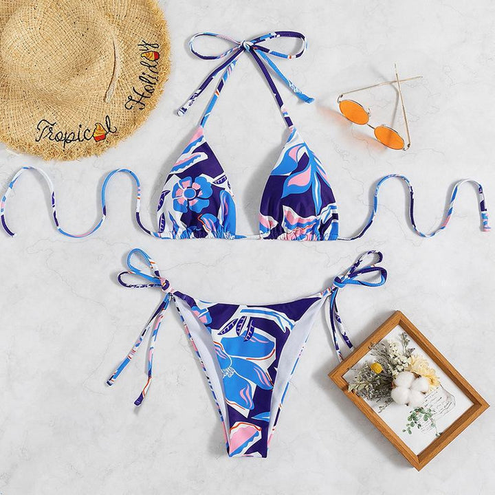Dame Triangel-Bikini med fantastisk blomsterdesign og elegante snørredetaljer Skovae