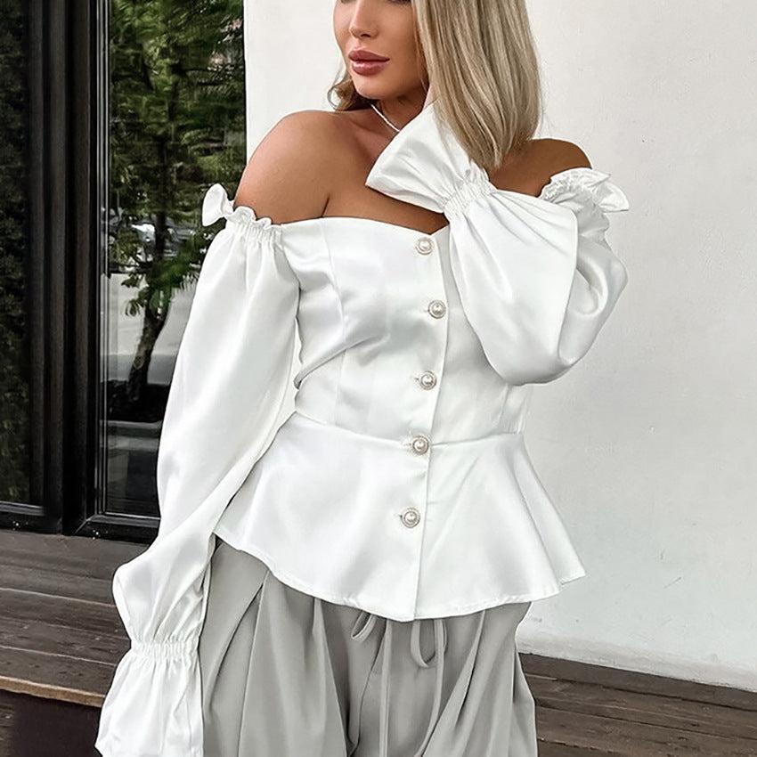 Dame Off-Shoulder Bluse med Puffærmer og elegant Knapliste Stilla