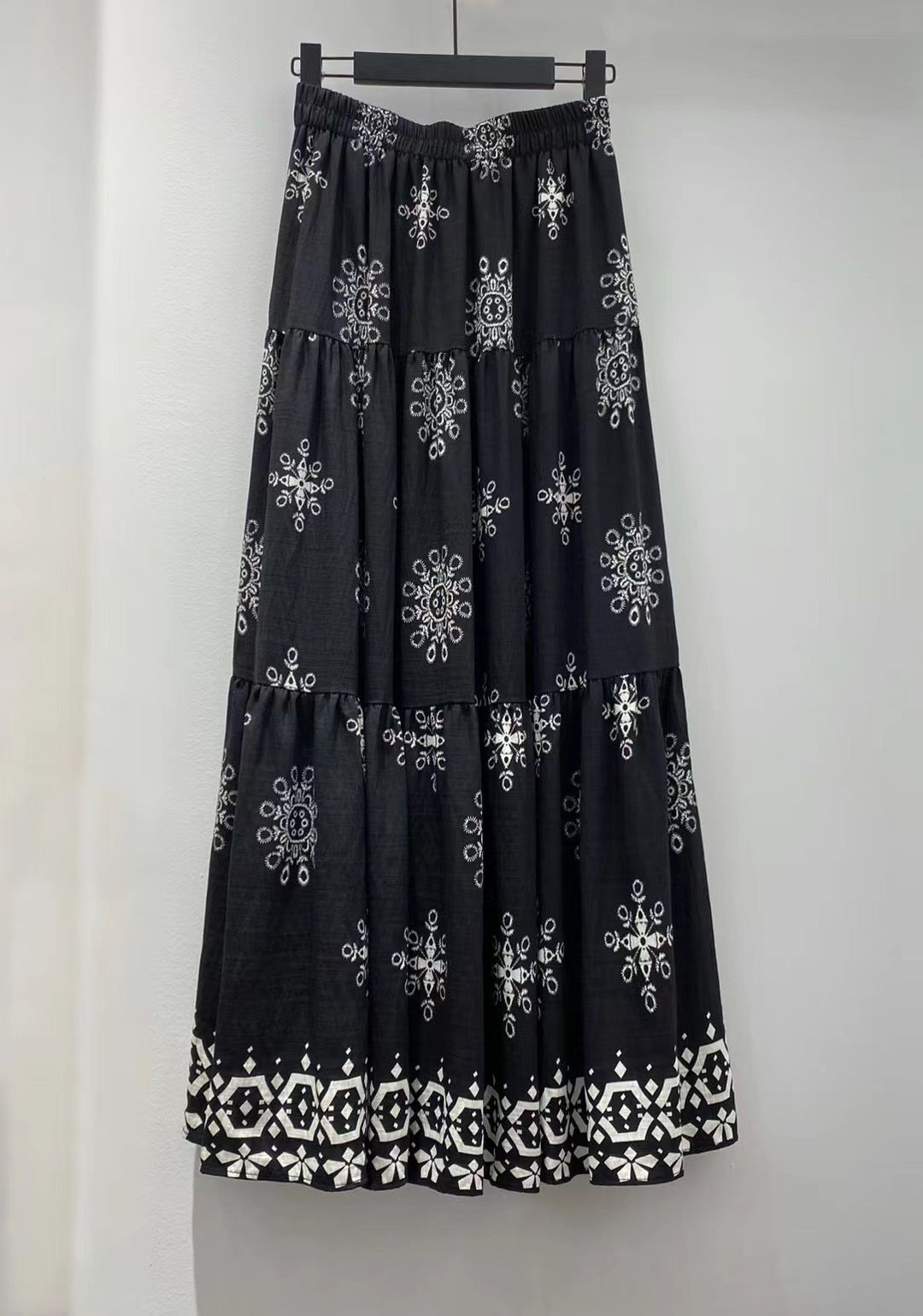 Femme Bohemian Broderet Maxi-Nederdel Stilla