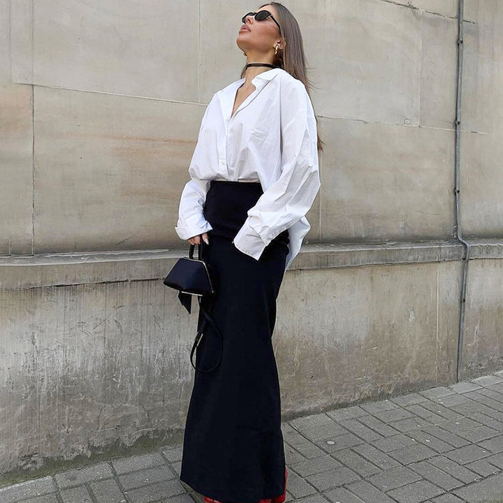 Dame Elegant Oversized Skjorte med dyb Krave og brede Ærmer Stilla